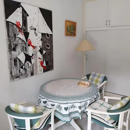 Whole House Ariela, 20m To The Beach, Has A Barbecue, 2 Terraces *