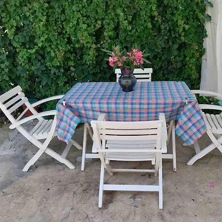 Whole House Ariela, 20m To The Beach, Has A Barbecue, 2 Terraces Holiday home Sibenik