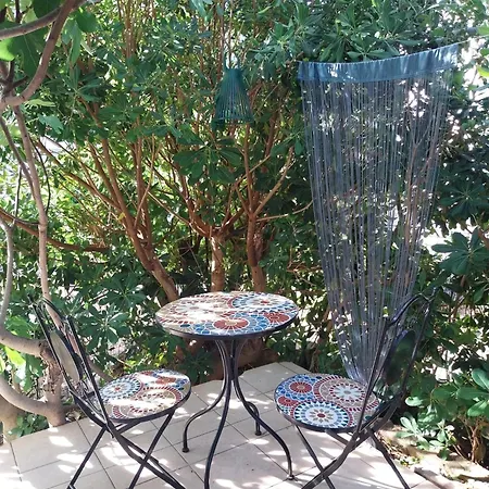 Whole House Ariela, 20m To The Beach, Has A Barbecue, 2 Terraces *