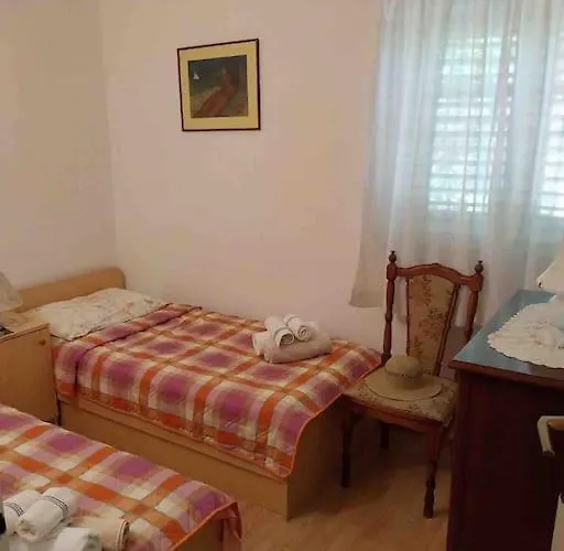 Casa vacanze Whole House Ariela, 20m To The Beach, Has A Barbecue, 2 Terraces